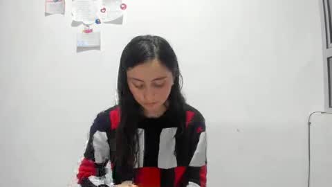 mia kaneee online show from February 18, 2025, 1:43 am