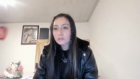 mia kaneee online show from September 29, 2025, 2:49 am