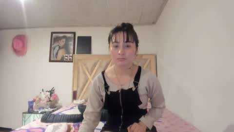 mia kaneee online show from October 18, 2025, 1:30 am