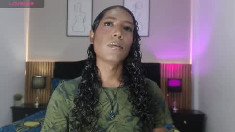 Mia online show from February 14, 2026, 6:37 pm