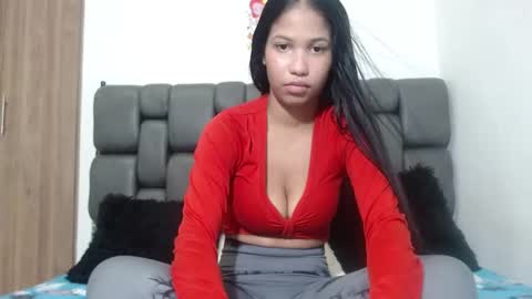 mia_kleim1 online show from March 16, 2026, 1:22 am