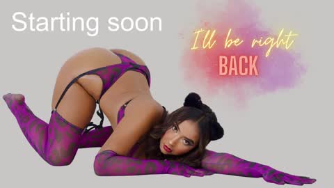 Snapshot of mia_lacy chatting on February 8, 2025, 1:32 am mia_lacy online show from February 8, 2025, 1:32 am