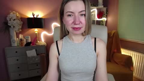 Snapshot of mia_luxx92 chatting on January 10, 2025, 11:11 am Mia online show from January 10, 2025, 11:11 am