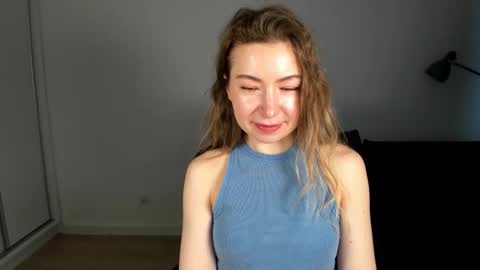 Mia online show from February 14, 2026, 7:38 am