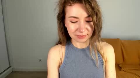 Mia online show from May 19, 2026, 7:04 am