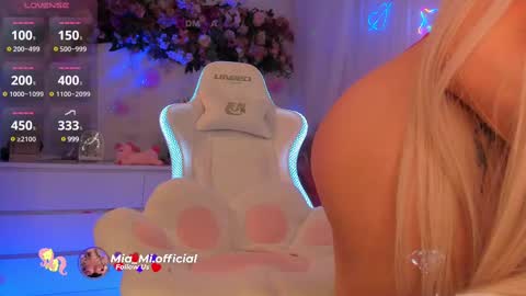   online show from February 28, 2025, 12:09 pm