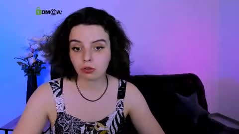 mia_mooon_ online show from June 13, 2026, 8:23 am