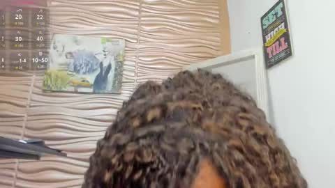 Mariana online show from March 12, 2026, 9:10 pm