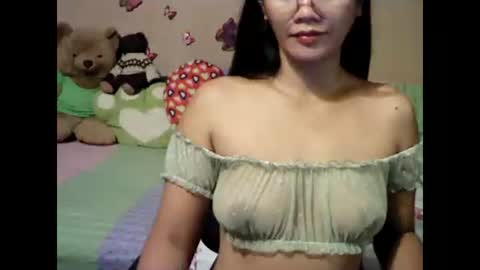 Snapshot of mia_rein chatting on February 13, 2025, 12:57 am mia_rein online show from February 13, 2025, 12:57 am