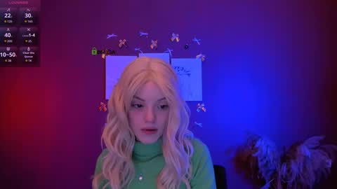 mia_starrr_ online show from January 5, 2026, 8:01 pm