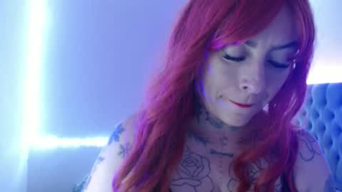 MIA VANTT online show from March 5, 2026, 7:21 pm