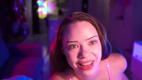 VixenMia online show from March 16, 2026, 3:56 am