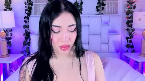 Mia online show from January 10, 2026, 11:34 am