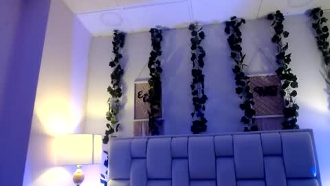 Snapshot of miaa_gh1 chatting on May 24, 2026, 11:48 am Mia online show from May 24, 2026, 11:48 am