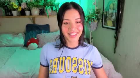 Miaa online show from November 25, 2025, 8:31 pm