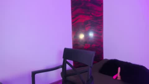 miaa_sccott_ online show from December 2, 2025, 12:10 pm