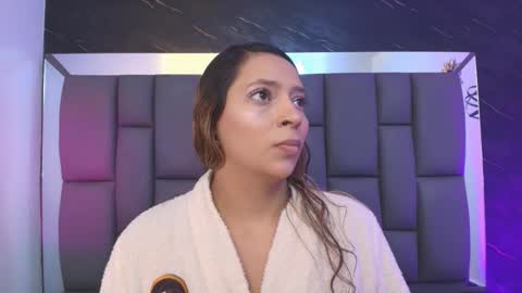 Mia online show from February 13, 2026, 12:12 pm