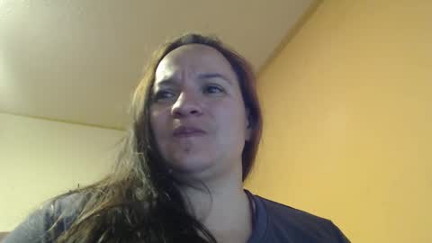 Snapshot of miaabrownn chatting on February 11, 2025, 12:49 am MIA online show from February 11, 2025, 12:49 am