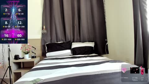 Snapshot of miaangel_ chatting on December 31, 2024, 6:02 pm Mia Angel online show from December 31, 2024, 6:02 pm