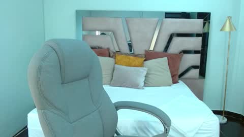 Mia Rodriguez online show from March 10, 2026, 8:25 pm