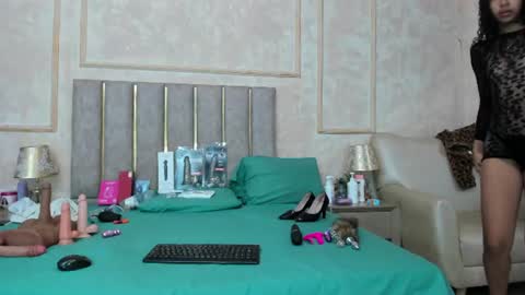 Miaasummer online show from July 9, 2026, 11:36 am
