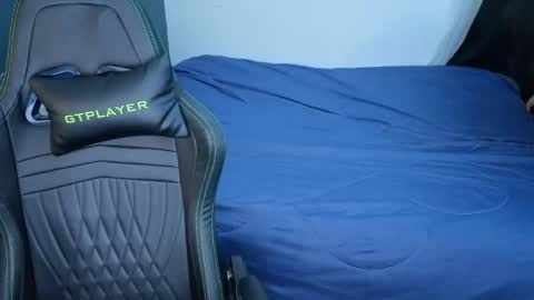 Snapshot of miacanela_xo chatting on March 15, 2026, 1:22 am Mia online show from March 15, 2026, 1:22 am