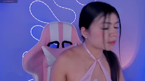 Mia Capone online show from April 15, 2026, 7:58 pm