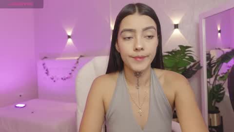 Mia Gomez online show from January 14, 2026, 1:17 pm