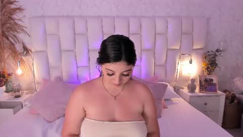 Snapshot of miagreys_ chatting on June 23, 2026, 8:29 pm mia greys online show from June 23, 2026, 8:29 pm