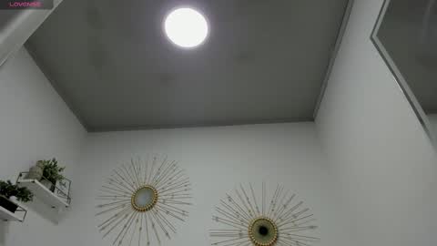 Miah Collins online show from March 10, 2025, 11:10 am