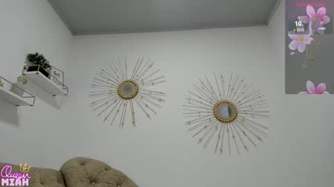 Miah Collins online show from March 30, 2026, 6:53 pm