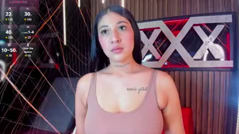 Snapshot of miah_palacio chatting on June 29, 2026, 6:52 am MIAH PALACIO online show from June 29, 2026, 6:52 am