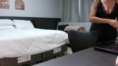 Snapshot of miahale chatting on December 8, 2024, 12:18 am Ms Mia  Owner Of  Your Mind online show from December 8, 2024, 12:18 am