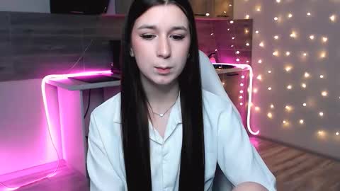 miaharrington online show from February 20, 2026, 7:14 pm