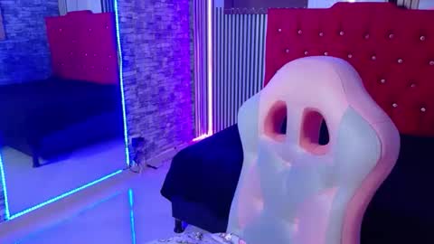 Snapshot of miahernadez303av chatting on February 3, 2026, 4:54 am MIA VELEZ online show from February 3, 2026, 4:54 am