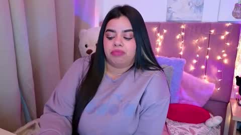 Snapshot of miahjoness chatting on November 10, 2025, 10:42 pm Miah Joness online show from November 10, 2025, 10:42 pm