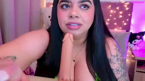 Snapshot of miahjoness chatting on January 7, 2026, 1:19 am Miah Joness online show from January 7, 2026, 1:19 am