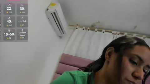 miajhonsonx online show from May 31, 2026, 3:52 pm