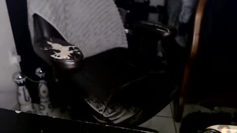 Snapshot of miaking chatting on March 5, 2025, 9:27 am Mark online show from March 5, 2025, 9:27 am