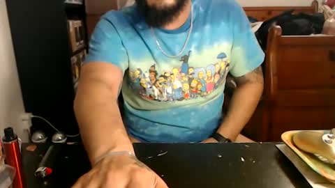 Snapshot of miaking chatting on January 9, 2026, 7:22 am Mark online show from January 9, 2026, 7:22 am