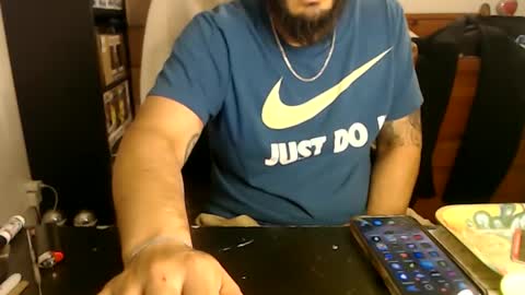 Snapshot of miaking chatting on January 11, 2026, 4:50 am Mark online show from January 11, 2026, 4:50 am