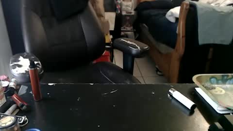 Mark online show from January 15, 2026, 6:44 pm