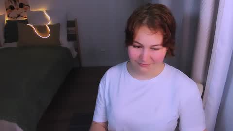 Snapshot of mialacrice chatting on July 8, 2026, 4:28 am mialacrice online show from July 8, 2026, 4:28 am