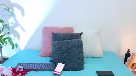 MIA online show from October 16, 2025, 3:02 pm