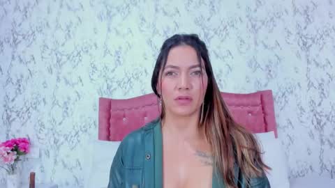 Snapshot of miamalkovaa_ chatting on November 28, 2025, 4:31 pm Mia Malkova online show from November 28, 2025, 4:31 pm