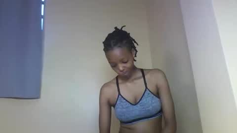 Muffin online show from November 27, 2025, 1:02 pm