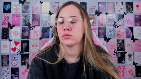 Snapshot of miamilas chatting on March 11, 2025, 6:32 am miamilas online show from March 11, 2025, 6:32 am