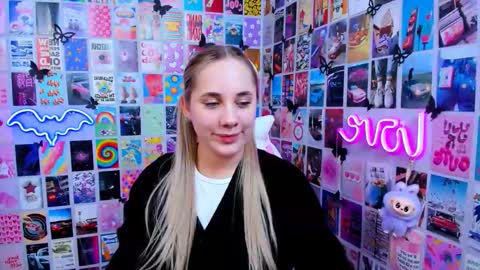 Snapshot of miamilas chatting on February 17, 2026, 3:19 pm miamilas online show from February 17, 2026, 3:19 pm