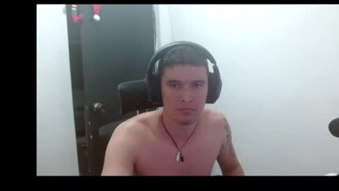 miaou_miaou online show from April 21, 2026, 12:45 am