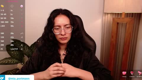 MIAPORTMANN online show from April 10, 2026, 9:36 am